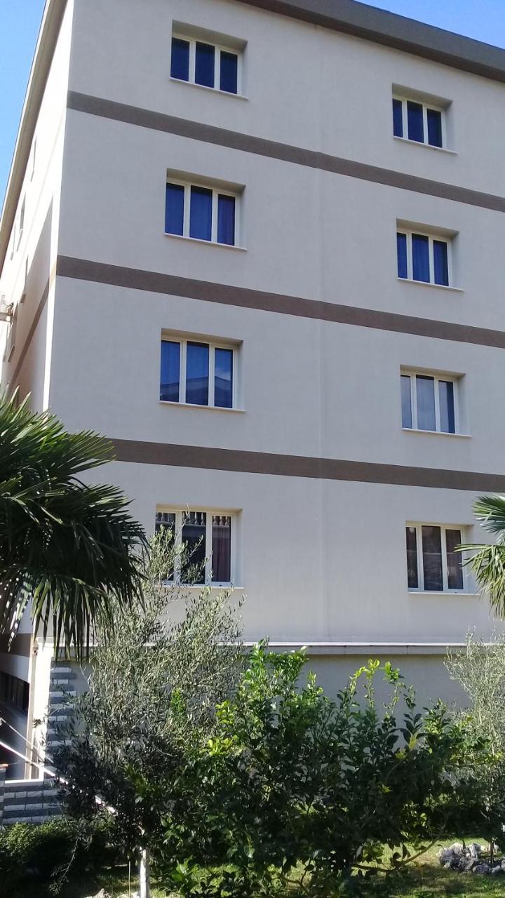 Sunset House Aurora&Ersi Apartamento Orikum Exterior foto